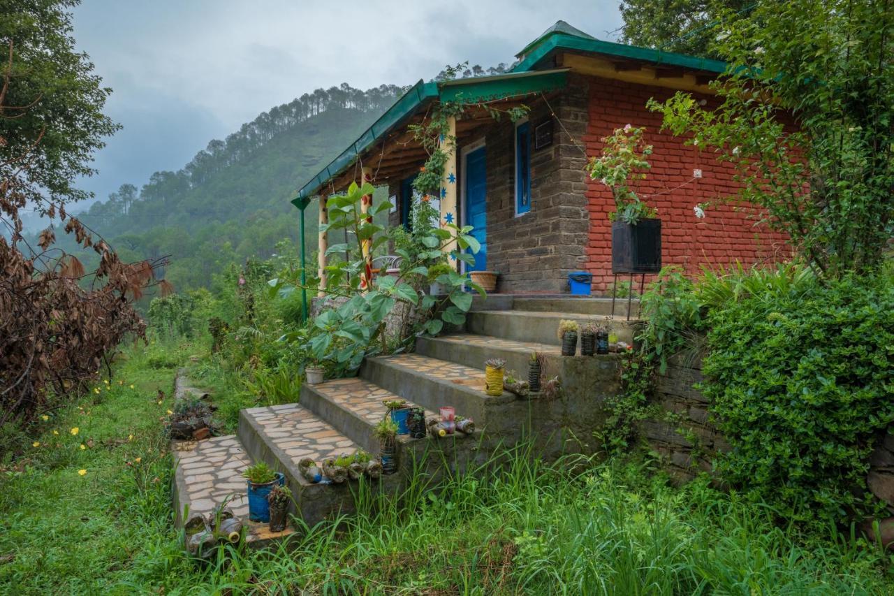 Zenoaks Homestay Алмора Экстерьер фото