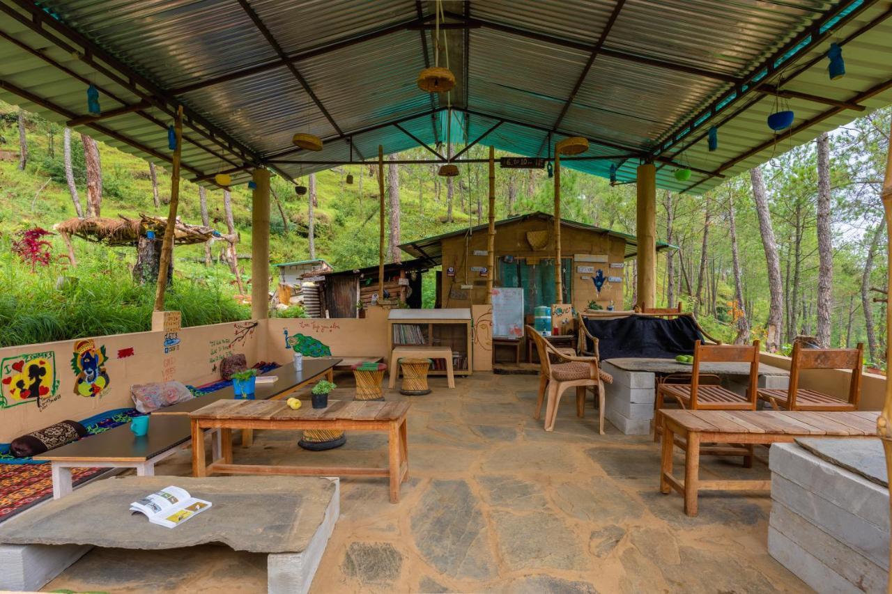 Zenoaks Homestay Алмора Экстерьер фото